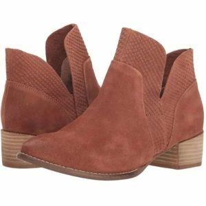 Seychelles Score Bootie Cognac Suede Size 7